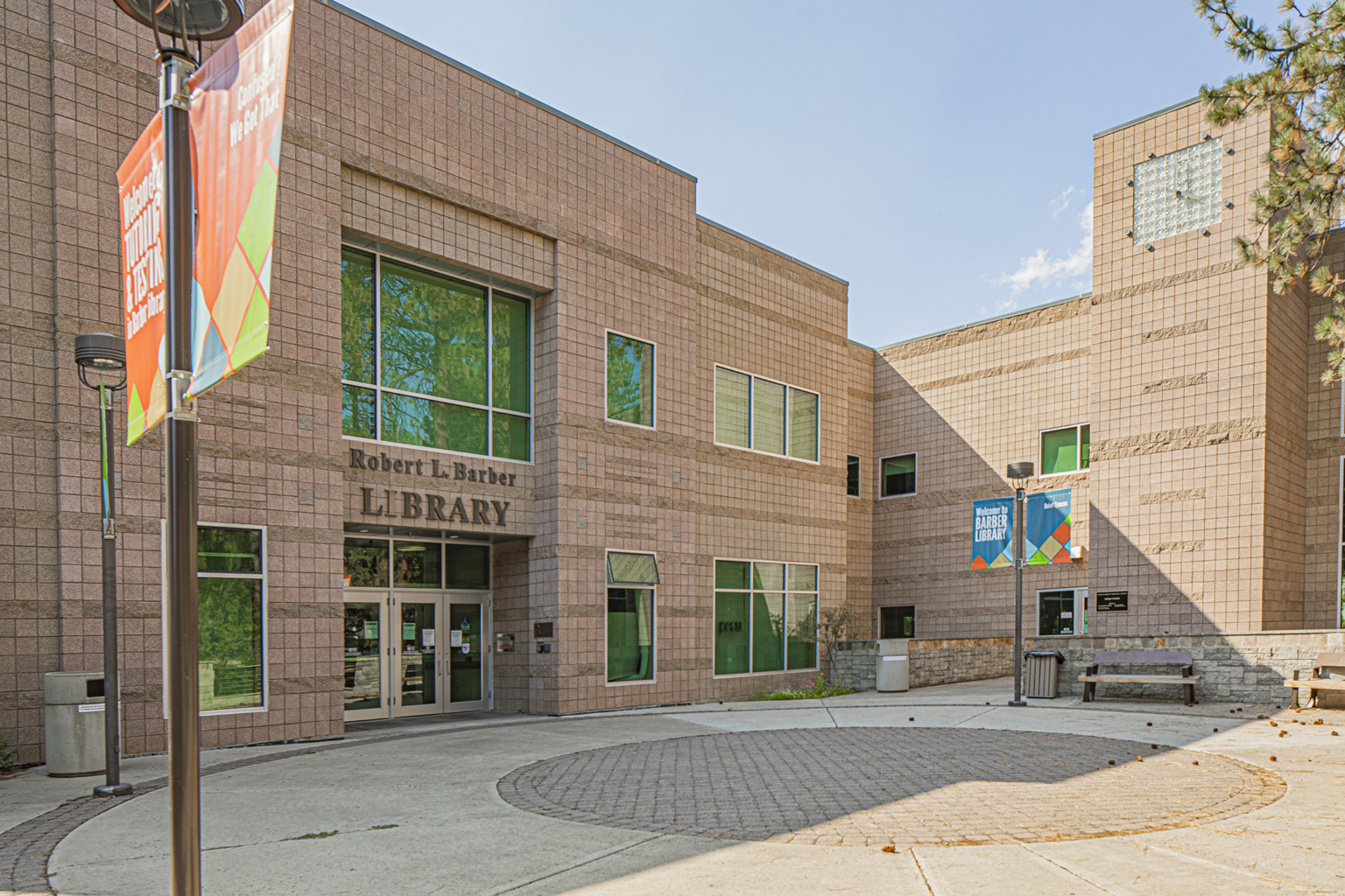 Central Oregon Community College Library – Kirby Nagelhout Construction ...